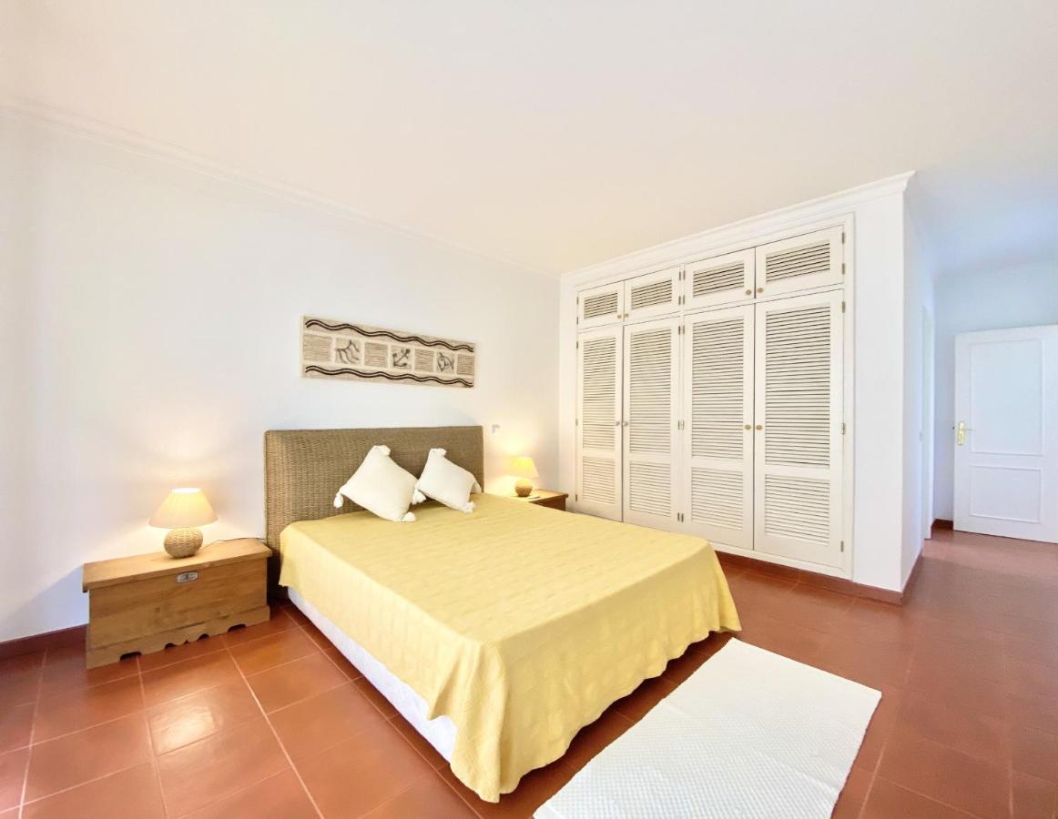 Vila Pereira - Private Pool - วิลาโมรา ภายนอก รูปภาพ